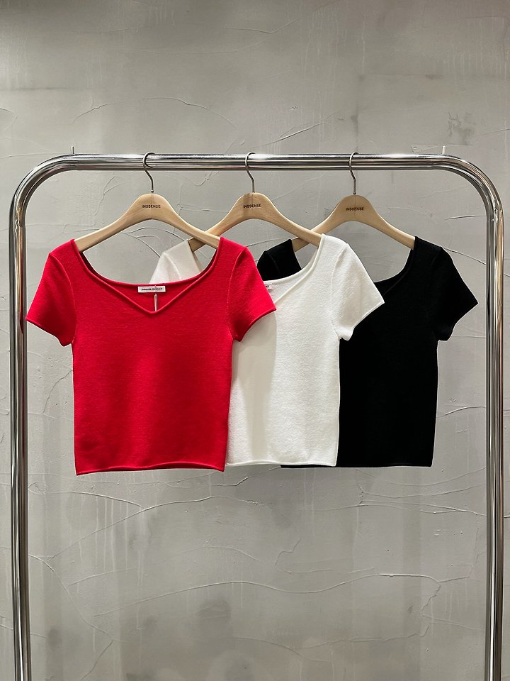 Inssense - Korean Women Fashion - #vintagekidsstyle - Love Neck Slim Knit Short Sleeve Top - 8