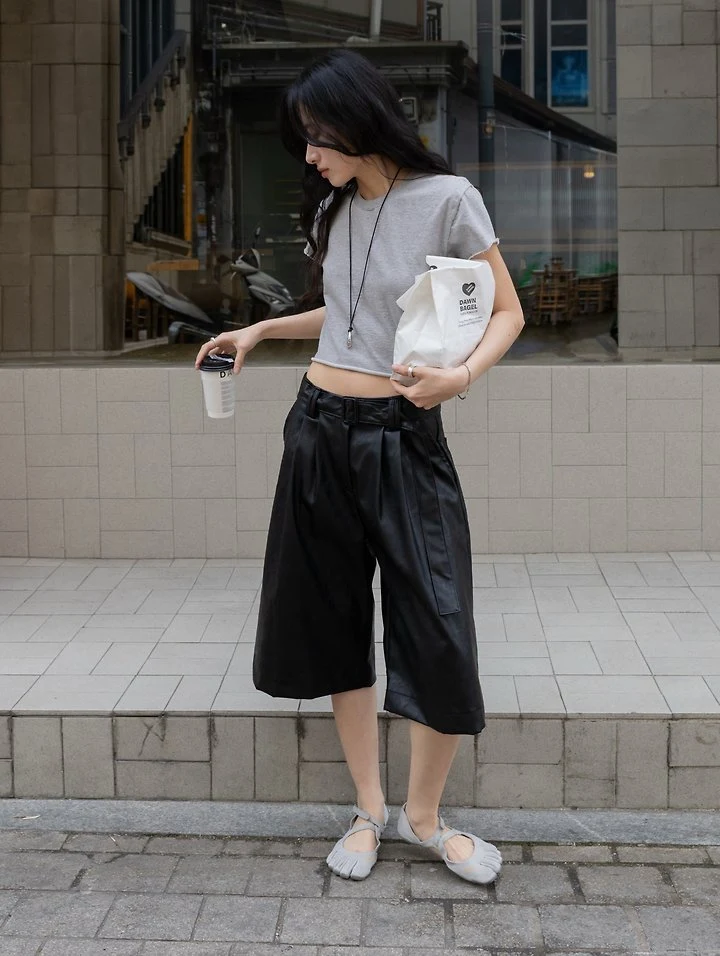 Inssense - Korean Women Fashion - #womensfashion - Cut-Off Line Cropped Tee - 6