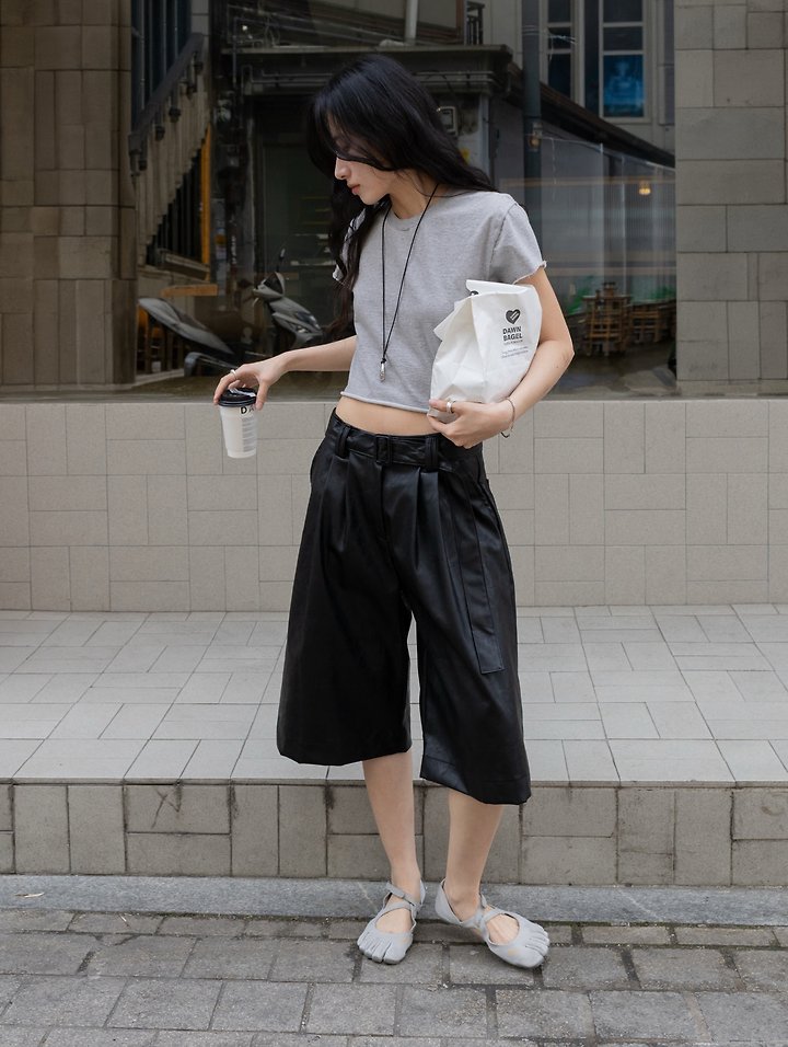 Inssense - Korean Women Fashion - #womensfashion - Leather Belted Bermuda Trousers - 5