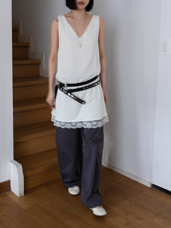 Inssense - Korean Women Fashion - #womensfashion - Cationic Balloon Curved Cargo Pants - 2