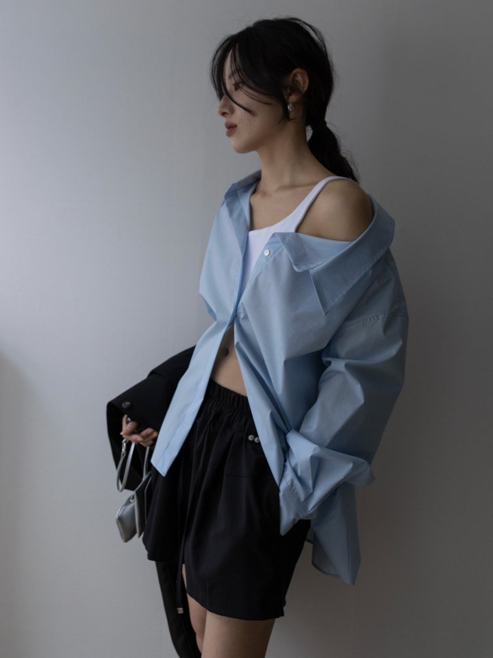 Inssense - Korean Women Fashion - #womensfashion - Linear Double Rivet Drawstring Shorts - 5