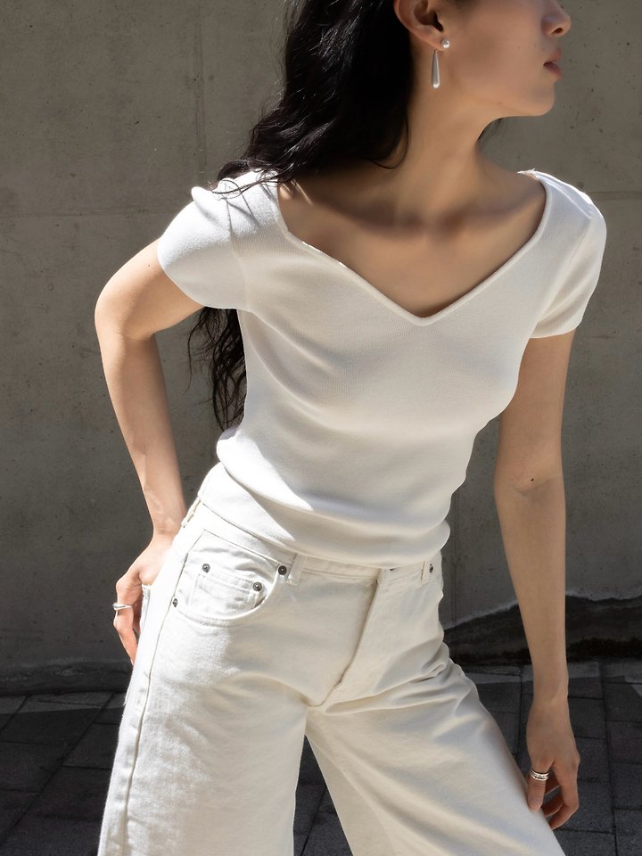 Inssense - Korean Women Fashion - #womensfashion - Love Neck Slim Knit Short Sleeve Top - 6
