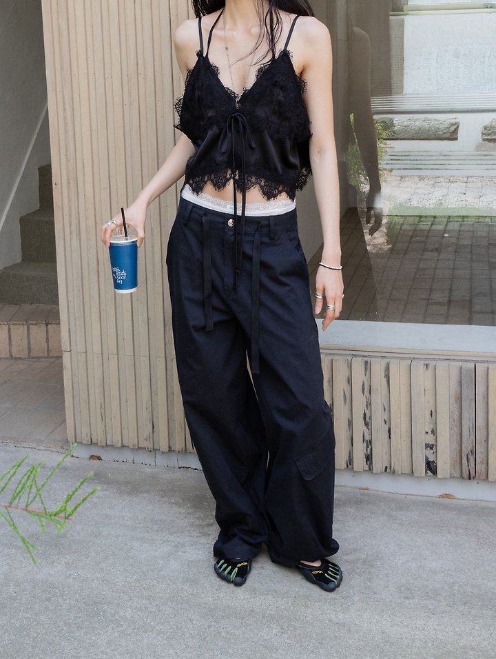 Inssense - Korean Women Fashion - #womensfashion - Cationic Balloon Curved Cargo Pants - 11