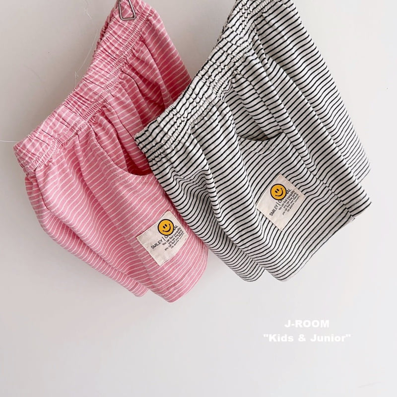 J-Room - Korean Children Fashion - #childofig - Striped Label Shorts - 3