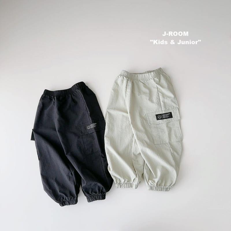 J-Room - Korean Children Fashion - #littlefashionista - Label Crinkle Jogger Pants - 5