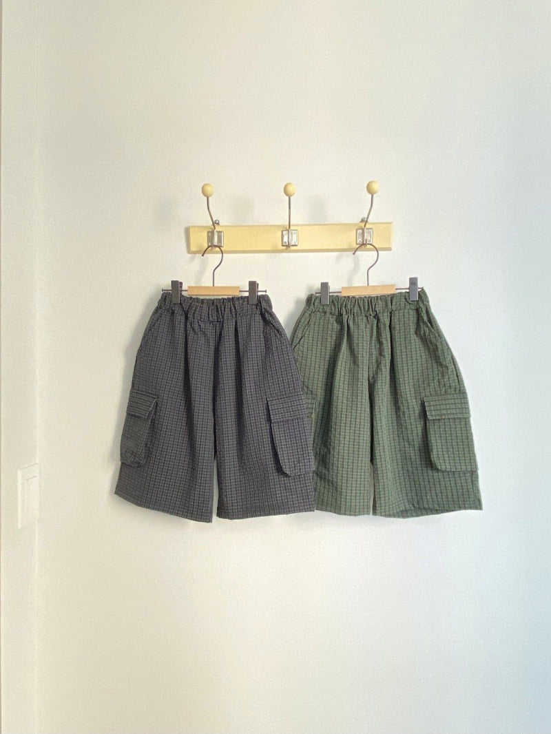 Jermaine - Korean Children Fashion - #kidzfashiontrend - Berry Check Cargo Pants