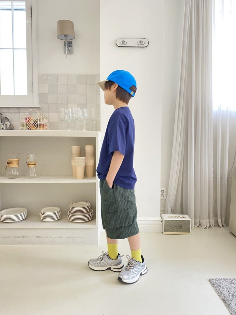 Jermaine - Korean Children Fashion - #littlefashionista - Berry Check Cargo Pants - 4