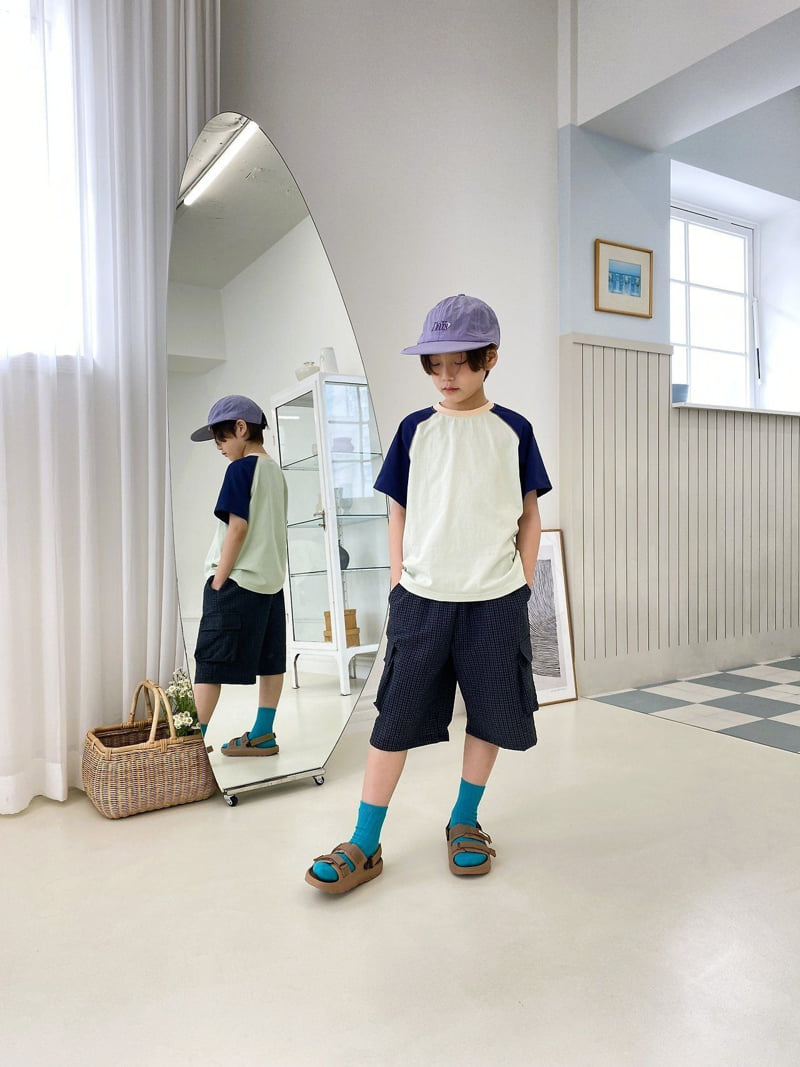 Jermaine - Korean Children Fashion - #todddlerfashion - Berry Check Cargo Pants - 7
