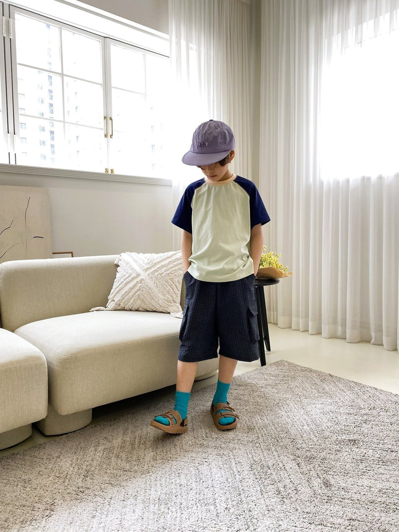 Jermaine - Korean Children Fashion - #toddlerclothing - Berry Check Cargo Pants - 8