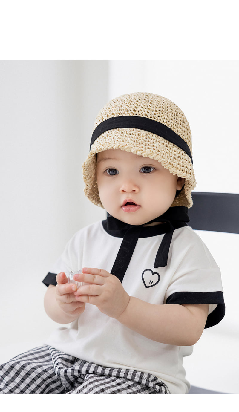 Kids Clara - Korean Baby Fashion - #babyootd - Awesome Baby Short Sleeve Tee
