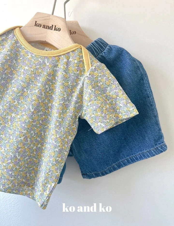 Ko And Ko - Korean Baby Fashion - #babyboutiqueclothing - Flower Tee