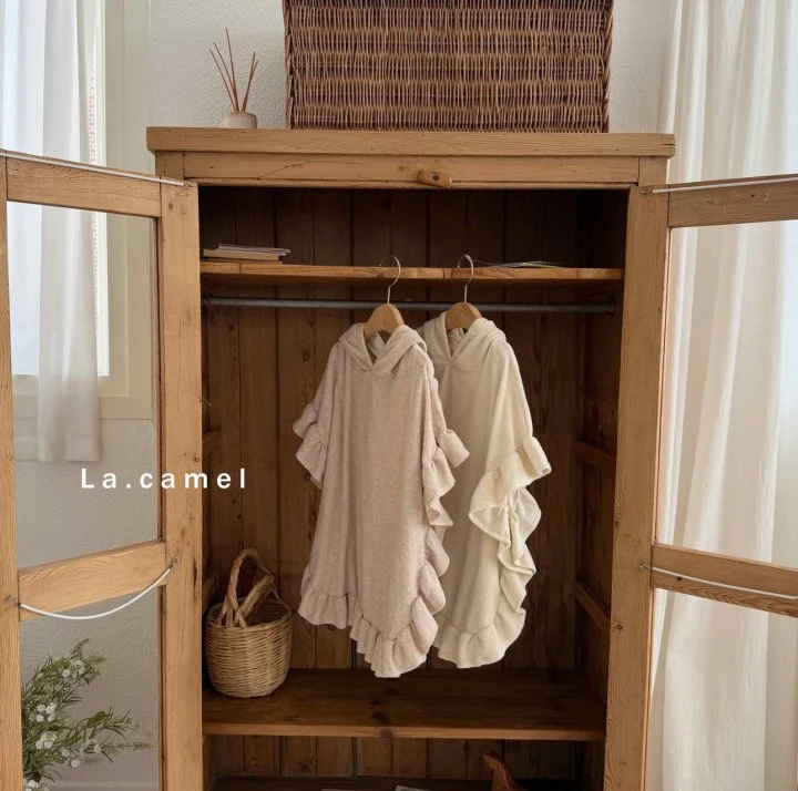 La Camel - Korean Baby Fashion - #babyboutiqueclothing - Frill Hood Towel