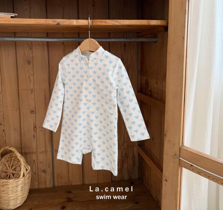 La Camel - Korean Baby Fashion - #babyootd - Heart Rashguard