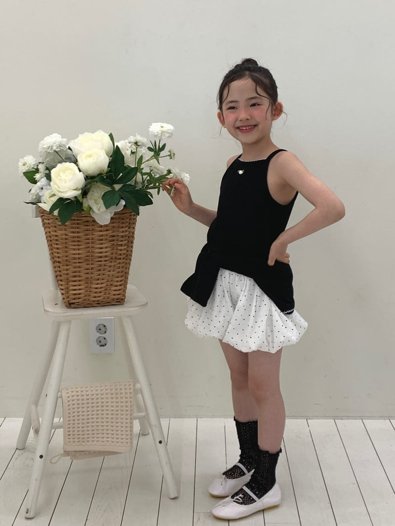 Lago - Korean Children Fashion - #childrensboutique - Pin Flower Sleeveless Tee - 12