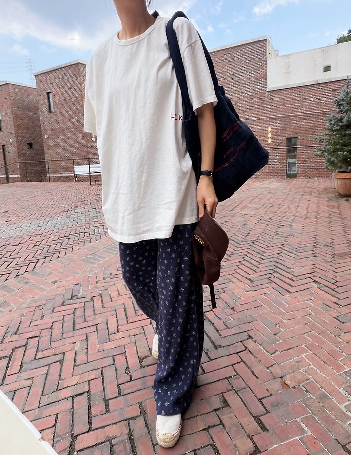 Lagrass - Korean Women Fashion - #womensfashion - Lucky Tee - 9