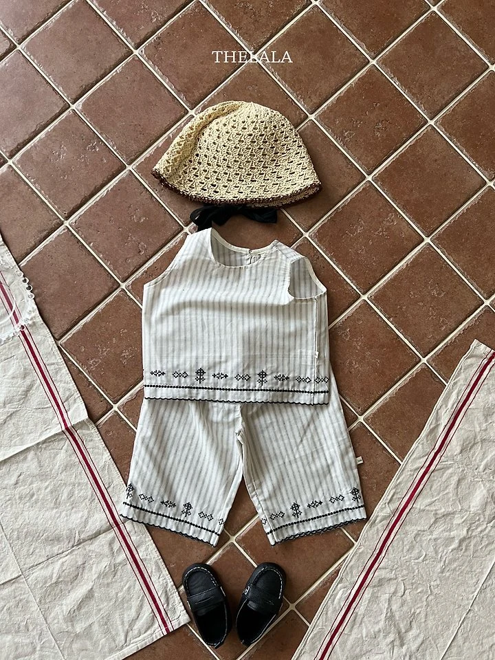 Lala - Korean Baby Fashion - #onlinebabyboutique - Line Strap Bonnet - 2