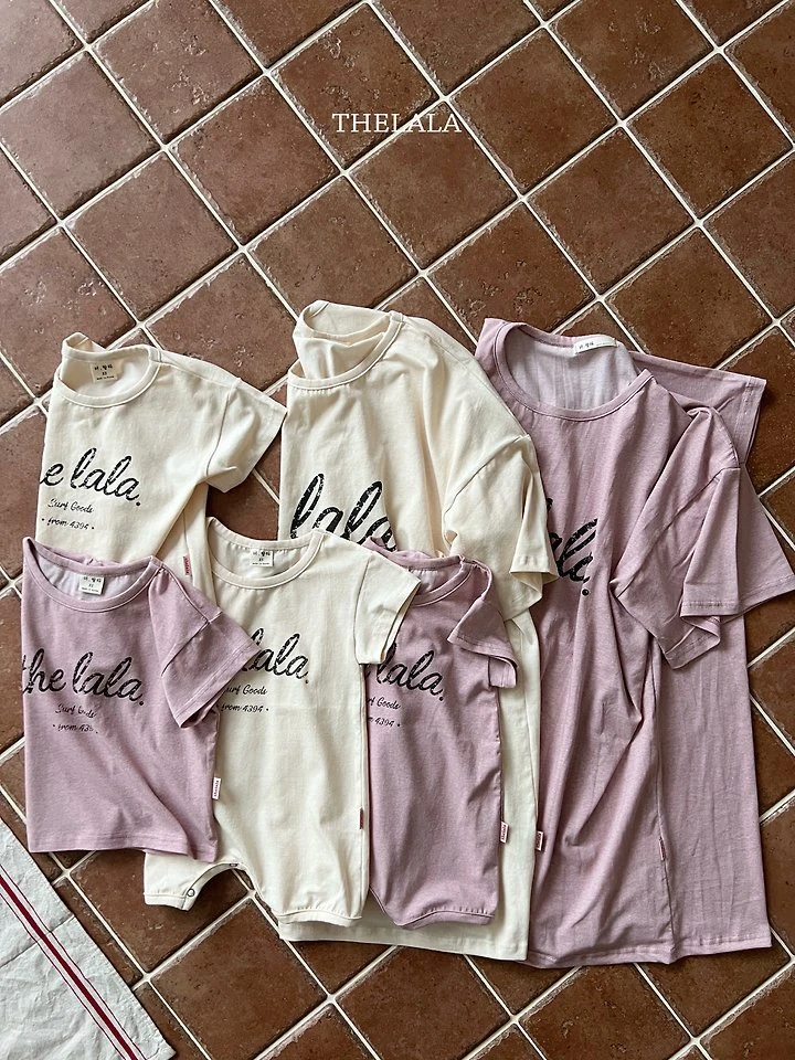 Lala - Korean Women Fashion - #thelittlethings - Lettering Tee (Mom) - 3