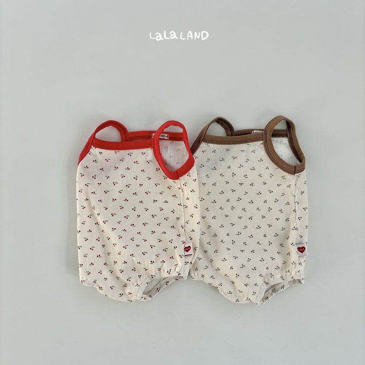 Lalaland - Korean Baby Fashion - #babygirlfashion - Bebe Cherry Suit