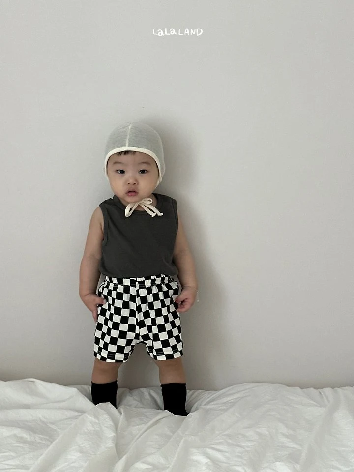 Lalaland - Korean Baby Fashion - #babyoninstagram - Bebe Checkerboard Shorts - 8