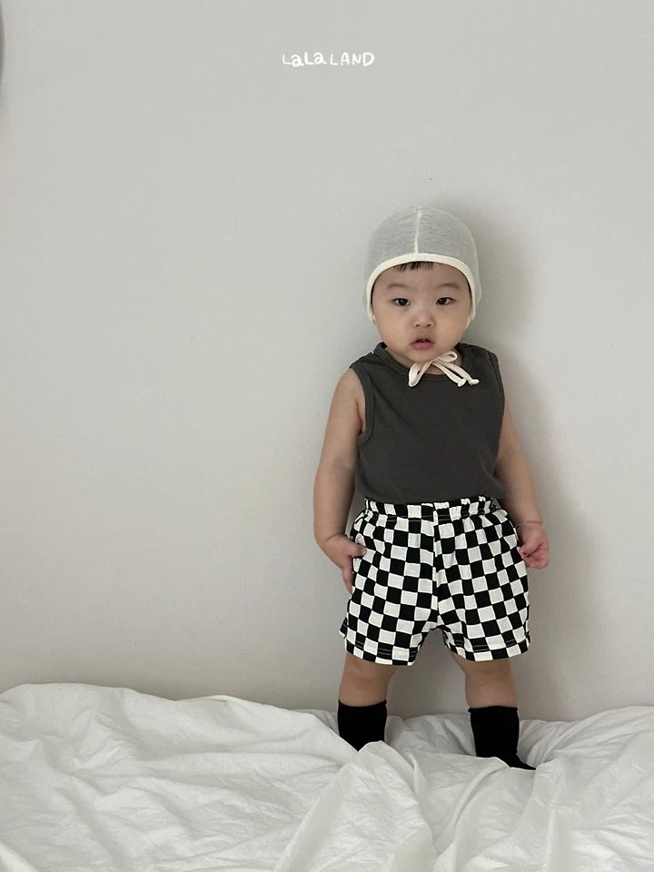 Lalaland - Korean Baby Fashion - #babyootd - Bebe Checkerboard Shorts - 9