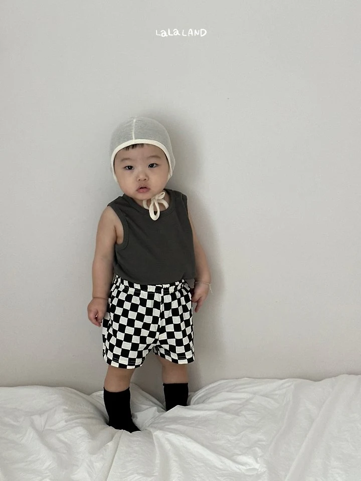 Lalaland - Korean Baby Fashion - #babyoutfit - Bebe Checkerboard Shorts - 11
