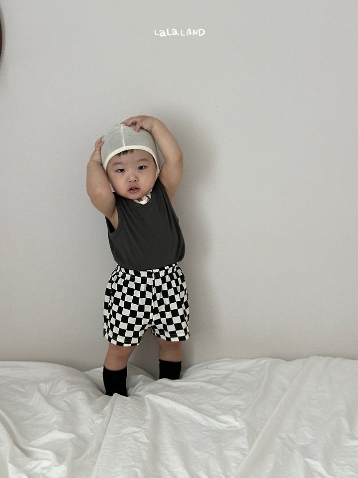 Lalaland - Korean Baby Fashion - #babywear - Bebe Checkerboard Shorts - 12