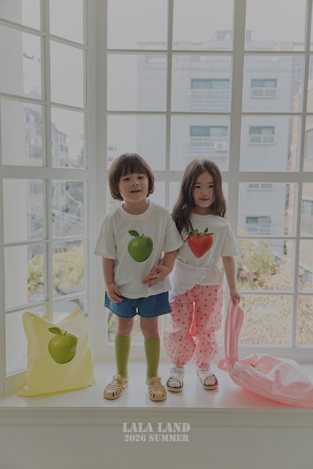 Lalaland - Korean Children Fashion - #magicofchildhood - Berry Apple Tee - 10