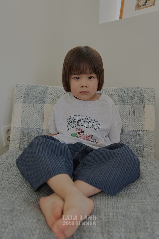 Lalaland - Korean Children Fashion - #prettylittlegirls - Tanning Rabbit Short Sleeve Tee - 10
