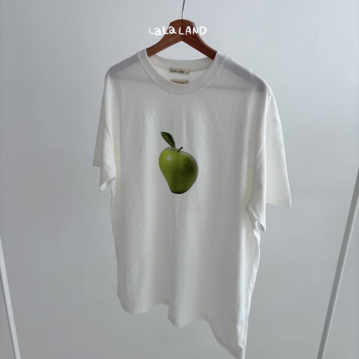 Lalaland - Korean Women Fashion - #momslook - Mom Berry Apple Tee - 11