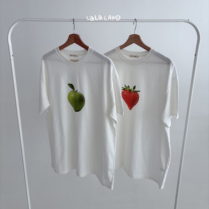 Lalaland - Korean Women Fashion - #momslook - Mom Berry Apple Tee - 8