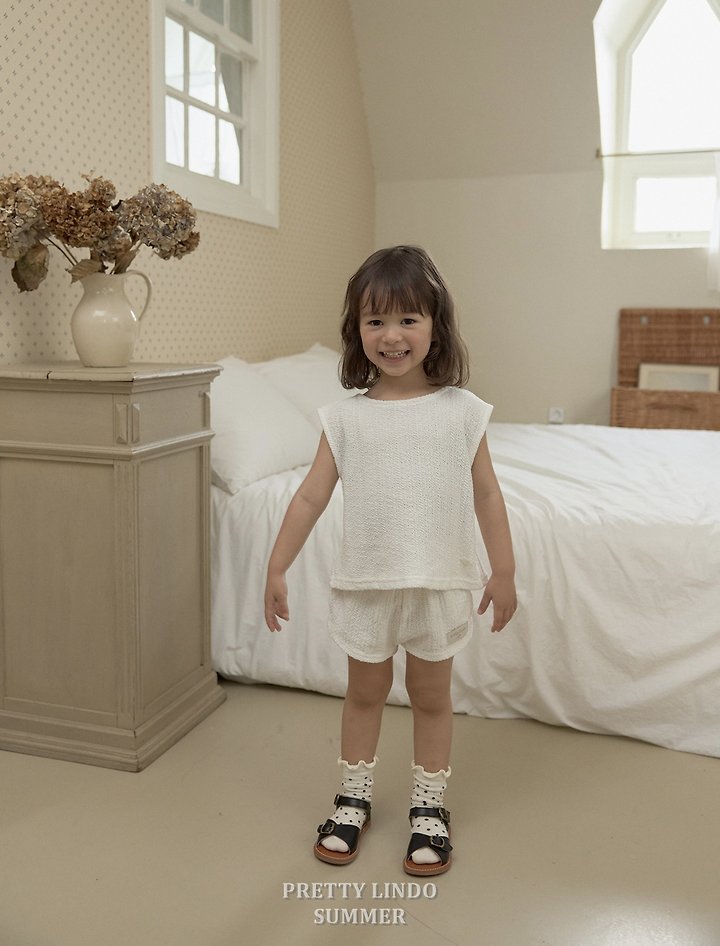 Lindo - Korean Baby Fashion - #babyclothing - Eyelet Sleeveless Blouse - 11