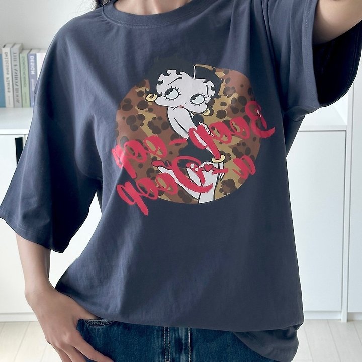 Little Rabbit - Korean Women Fashion - #shopsmall - Leopard Betty Box Tee