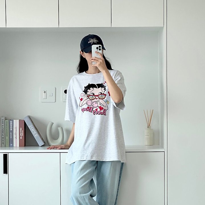 Little Rabbit - Korean Women Fashion - #thatsdarling - Glasses Betty Box Tee - 5