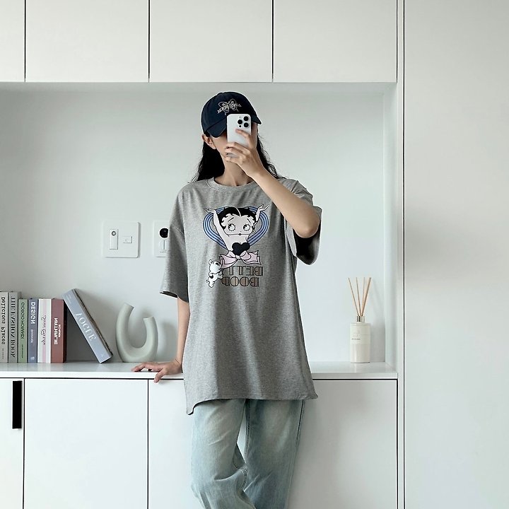 Little Rabbit - Korean Women Fashion - #shopsmall - Heart Betty Box Tee - 4