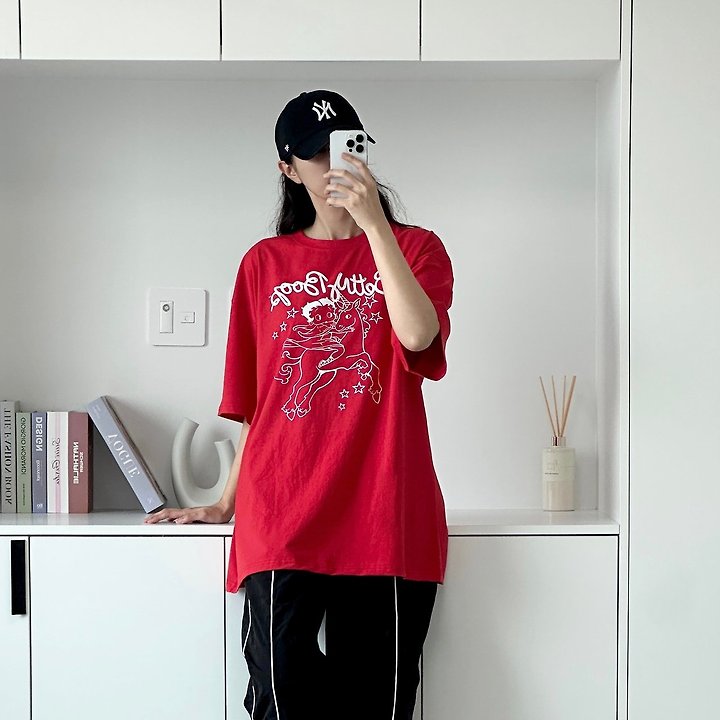 Little Rabbit - Korean Women Fashion - #thatsdarling - Unicorn Betty Box Tee - 4