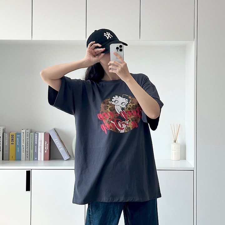 Little Rabbit - Korean Women Fashion - #womensfashion - Leopard Betty Box Tee - 5