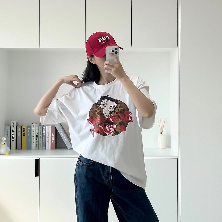 Little Rabbit - Korean Women Fashion - #womensfashion - Leopard Betty Box Tee - 9