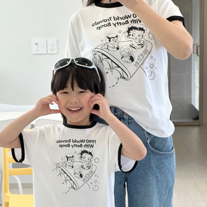 Little Rabbit - Korean Women Fashion - #womensfashion - Betty Boop Tee (Mom) - 10