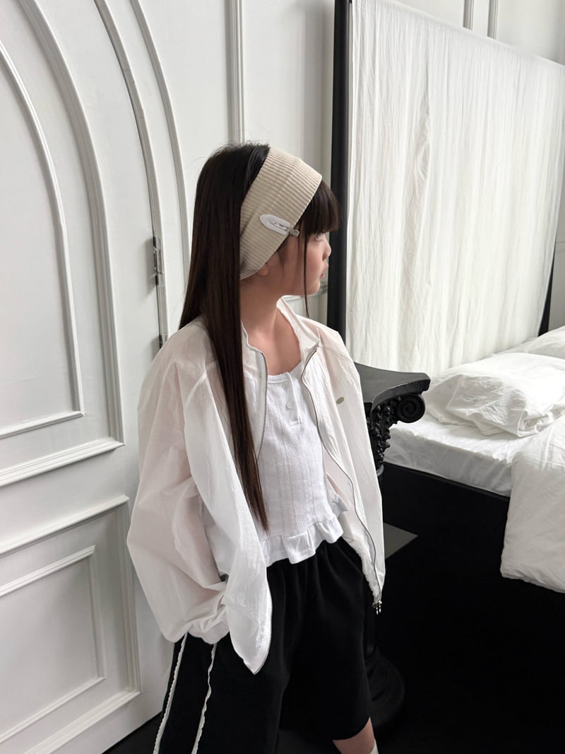 Matilda & Lee - Korean Children Fashion - #childrensboutique - Lace Bermuda Pants - 4