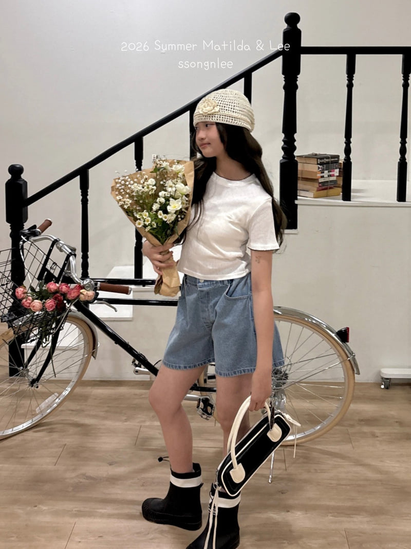 Matilda & Lee - Korean Children Fashion - #prettylittlegirls - Eyelet Pin Tuck Tee - 3