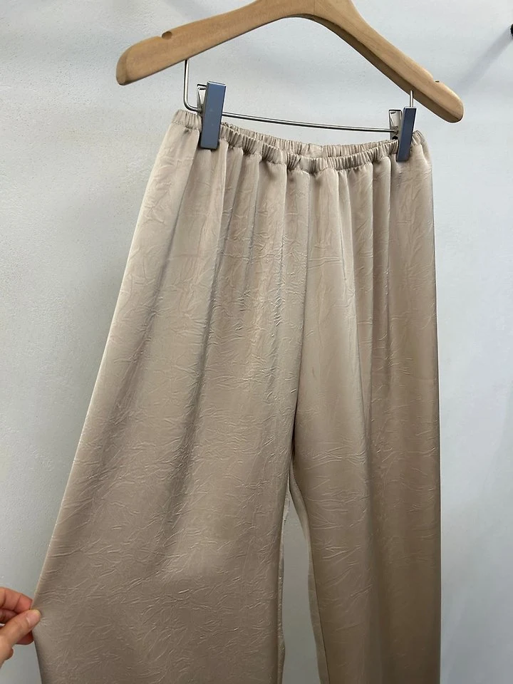 Merry J - Korean Women Fashion - #momslook - Crack Satin Pants - 9