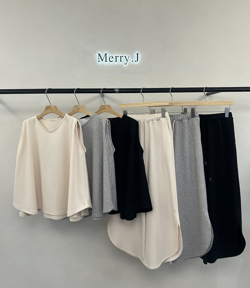 Merry J - Korean Women Fashion - #momslook - Apel Flare Blouse