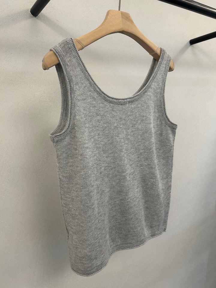 Merry J - Korean Women Fashion - #momslook - Daily Sleeveless Top - 11