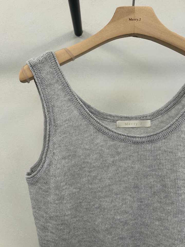 Merry J - Korean Women Fashion - #momslook - Daily Sleeveless Top - 9