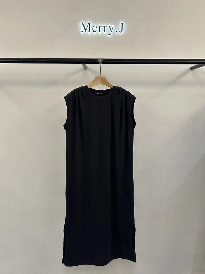 Merry J - Korean Women Fashion - #shopsmall - Tuck Pleat One-piece - 6