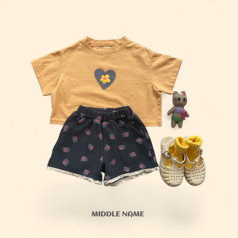 Middle Name - Korean Children Fashion - #kidzfashiontrend - Heart Flower Crop Tee - 12