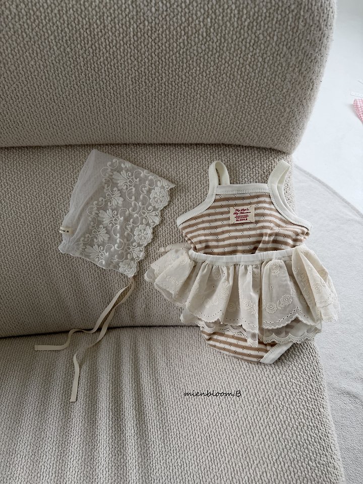 Mienbloom B - Korean Baby Fashion - #babyoutfit - Bebe Eyelet Sleeveless Suit - 4
