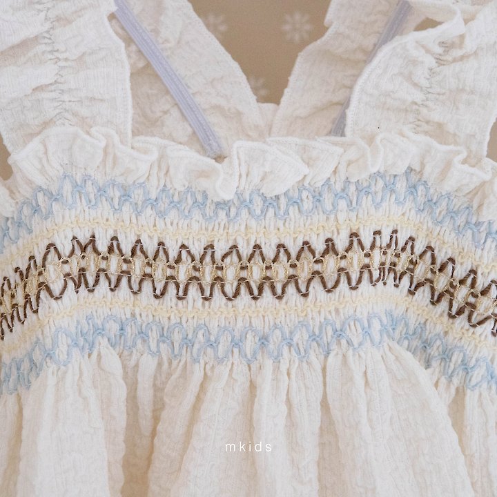 Mkids - Korean Baby Fashion - #babyoutfit - Summer Smocking Sleeveless Set (Plain) - 4