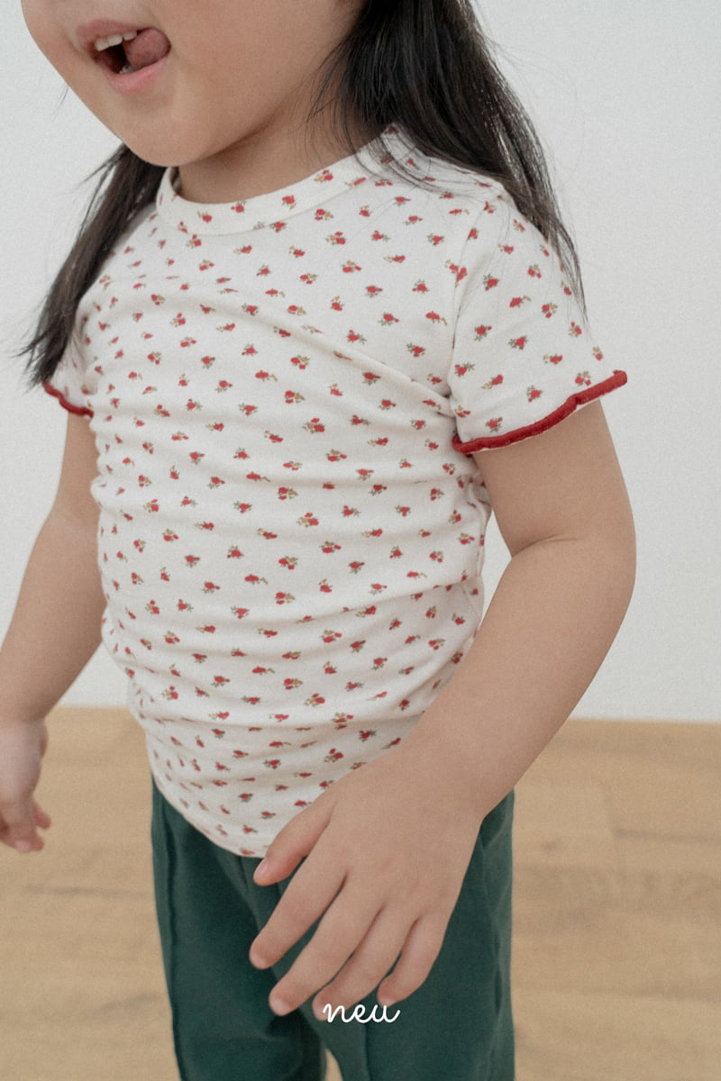 Neu - Korean Children Fashion - #fashionkids - Flower Flare Tee - 5