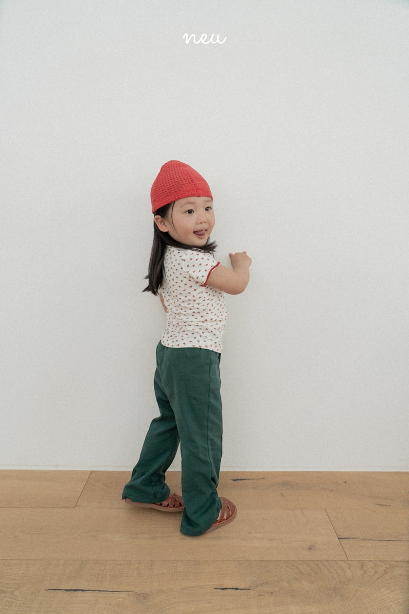 Neu - Korean Children Fashion - #kidzfashiontrend - Flower Flare Tee - 8